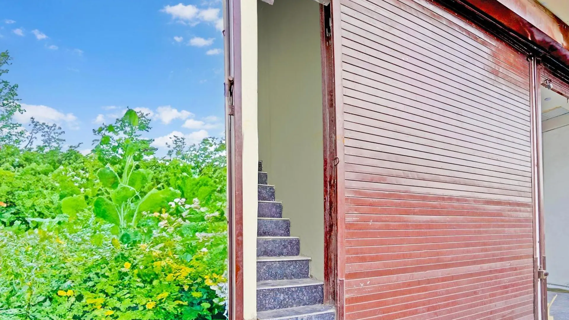 Hotel O Shree Jee Inn Guest House Gurgaon