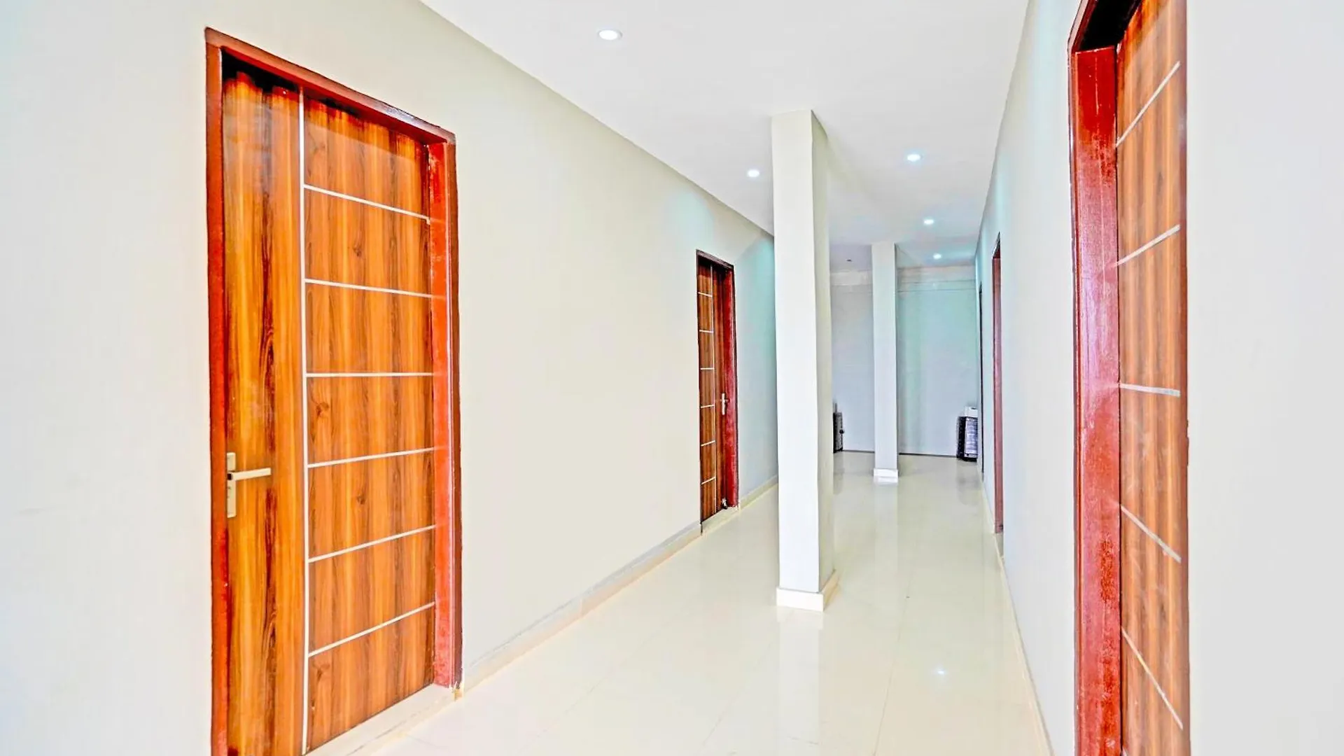 Hotel O Shree Jee Inn Guest House Gurgaon 3*,  India